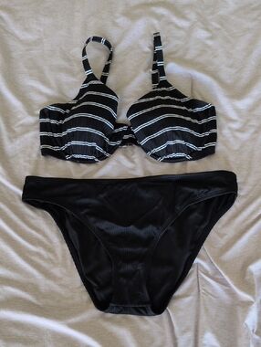 Black Striped Underwire Bikini Set